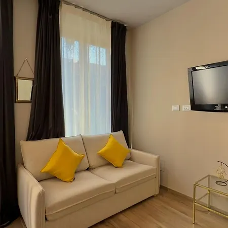 Apartment Casbah, Nel Cuore Di Menaggio