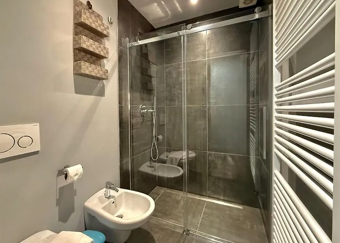 Daire Casbah, Nel Cuore Di Menaggio