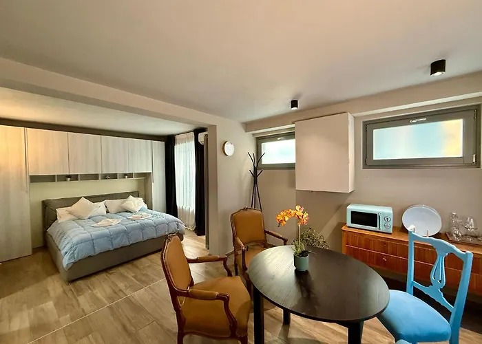 Daire Casbah, Nel Cuore Di Menaggio